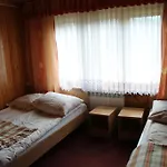 ホームステイ Borowik ザコパネ